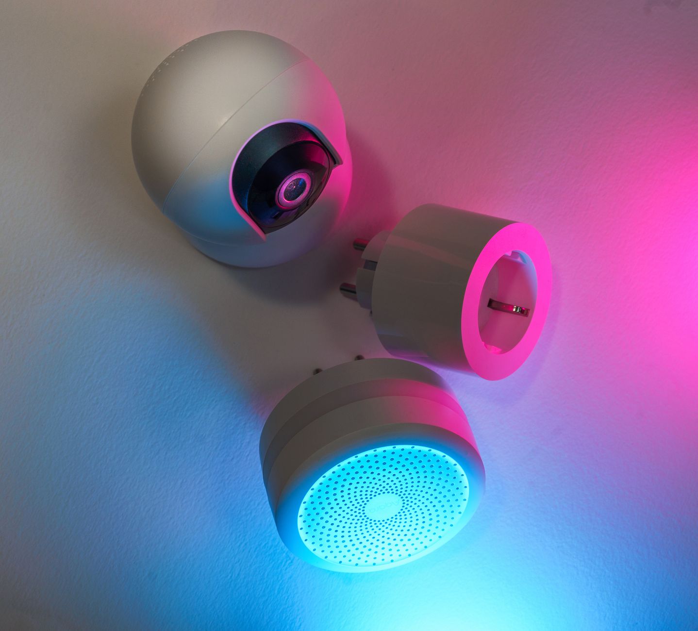 Zigbee2MQTT vs ZHA: który stos w Home Assistant wybrać i dlaczego